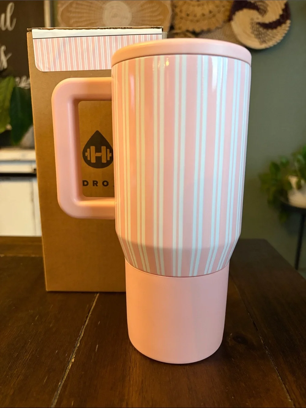 Hydrojug TRAVELER 20OZ in Cabana! New!